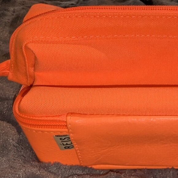BEIS Dopp Kit In Creamsicle - Cosmetic / Travel Bag - Picture 3 of 5